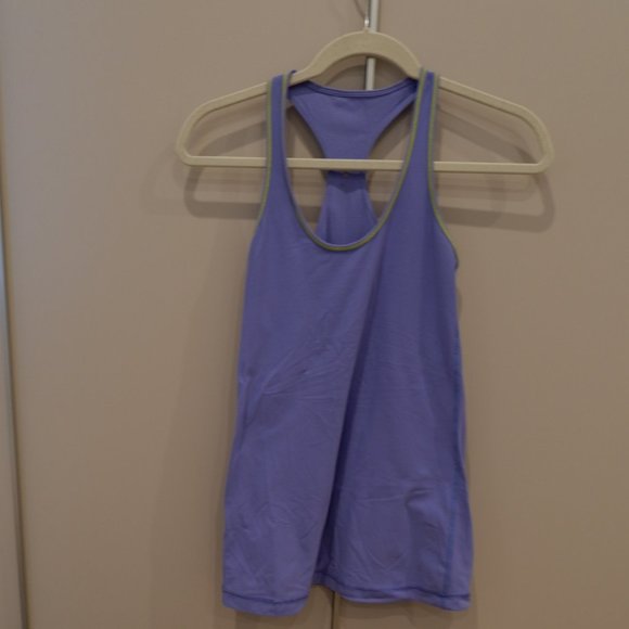 Lululemon Reversible Lilac Blue Tank Top - Picture 4 of 8